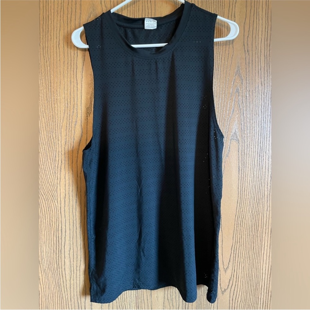 ZYIA Black Perforated Chill Tank Size XXL